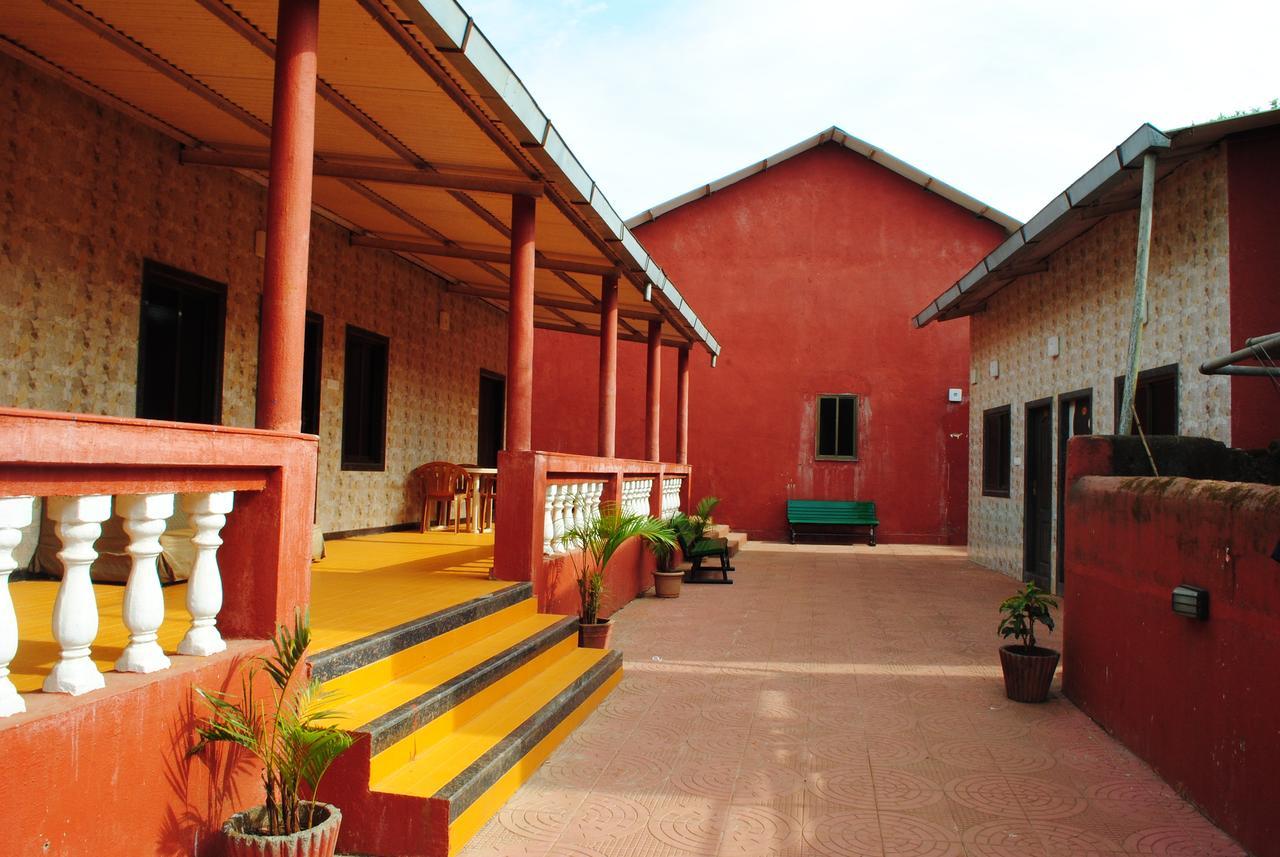 Neetas Shanti Villa Mahabaleshwar Exterior photo